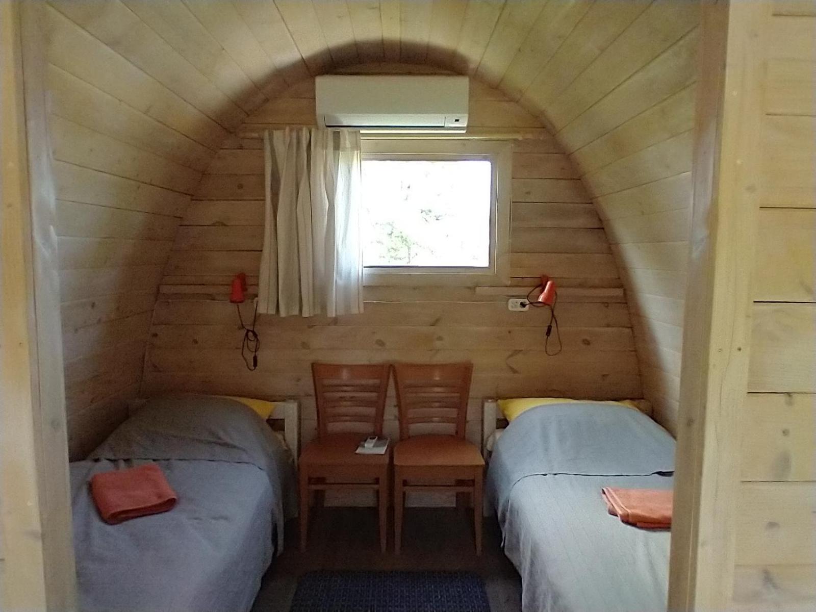 Lahemaa Kohvikann B & B, Caravan Park Palmse الغرفة الصورة