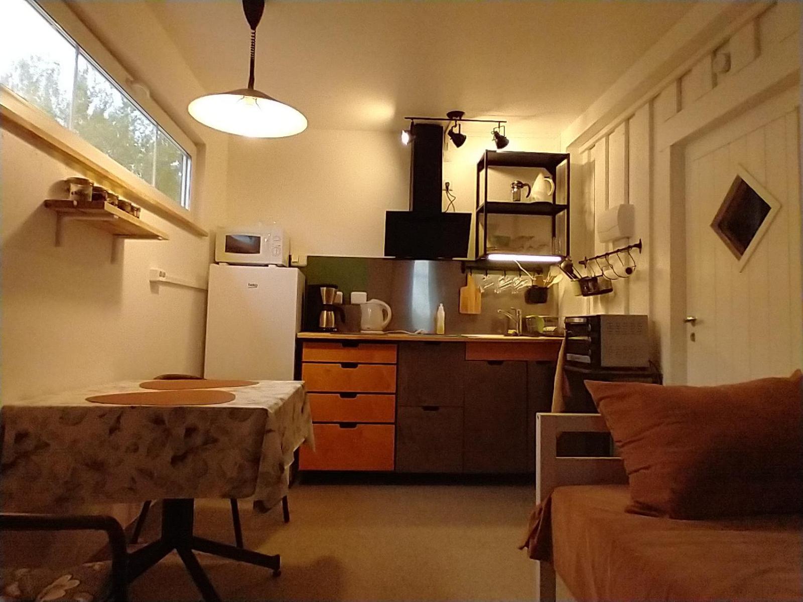 Lahemaa Kohvikann B & B, Caravan Park Palmse الغرفة الصورة